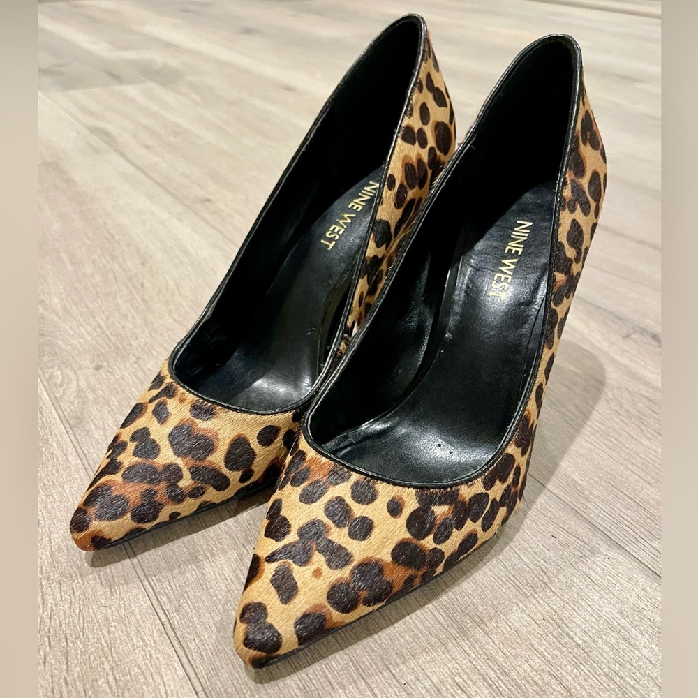 Nine West pointy leopard high block heels Size 6 heel 3.5in pumps